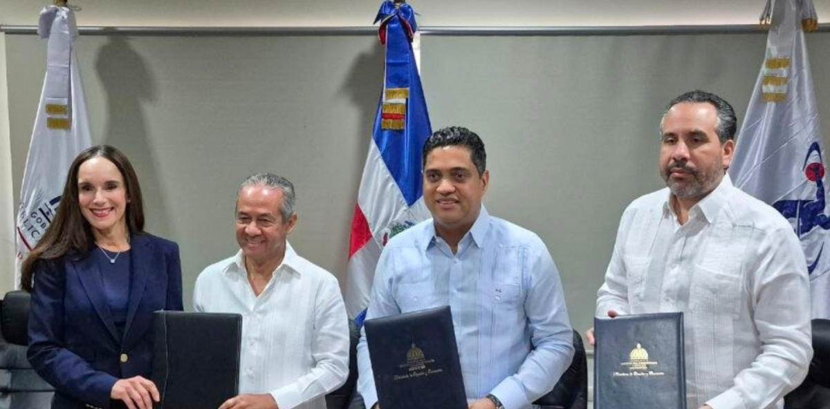 FIFA aprueba programa educativo de fútbol para escuelas dominicanas