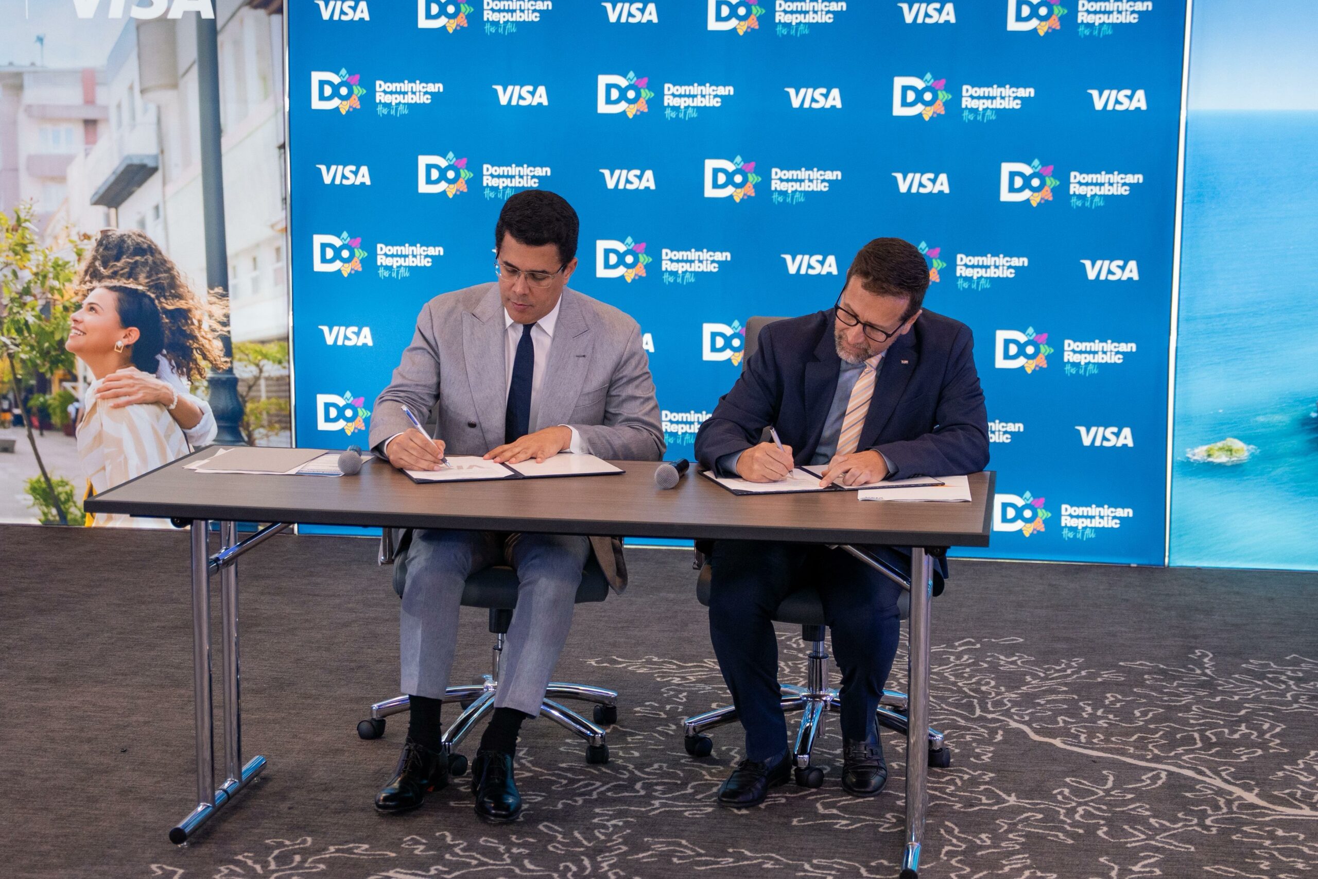 República Dominicana y Visa: Alianza Estratégica para Impulsar el Turismo