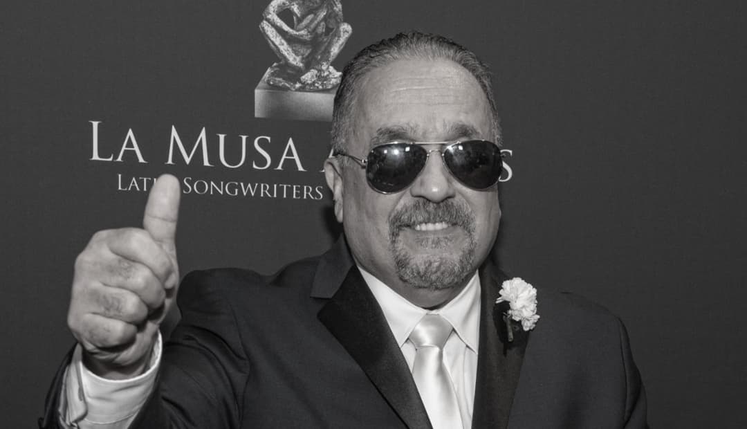 Fallece Willie Colón, la leyenda de la salsa que transformó la música latina.