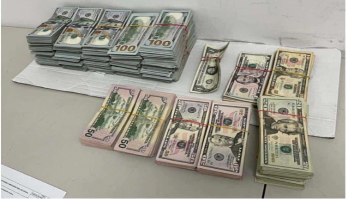 Aduanas detecta US$350 mil no declarados en aeropuerto Cibao