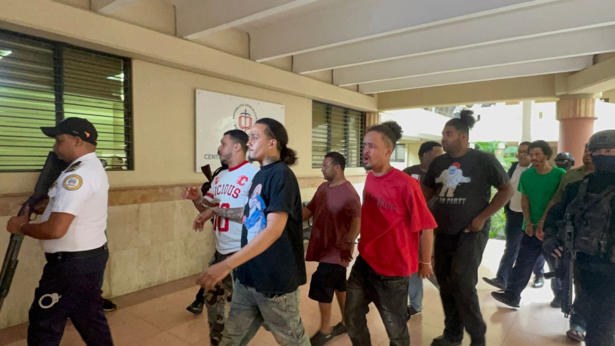 Aplazan audiencia contra siete acusados por muerte de conductor en República Dominicana