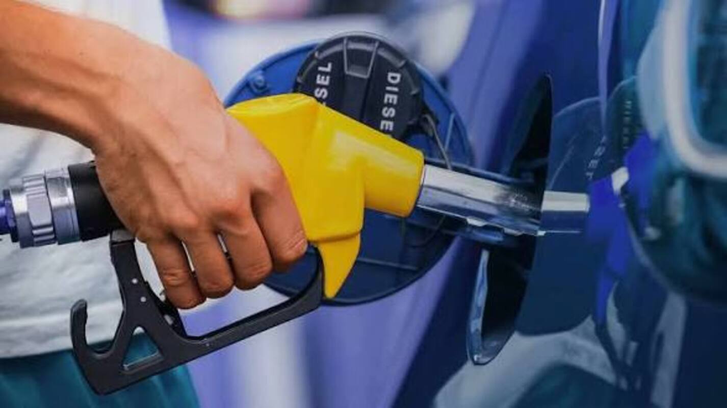 República Dominicana aumenta combustibles mientras amplía subsidios