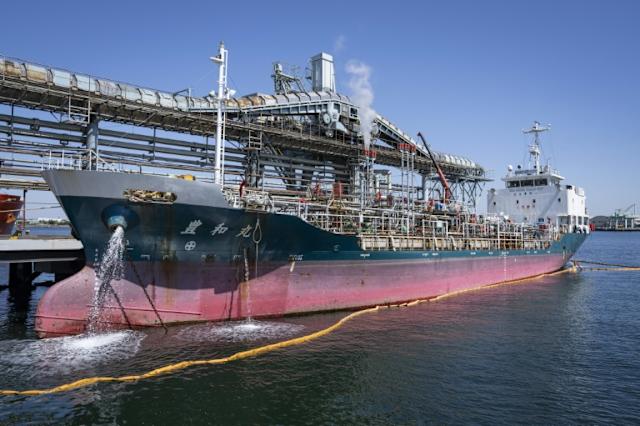 Mercados reaccionan con fuerza a alto el fuego entre EE.UU. e Irán