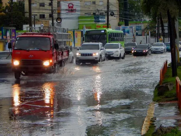 Vaguada provocará aguaceros y alertas en varias provincias