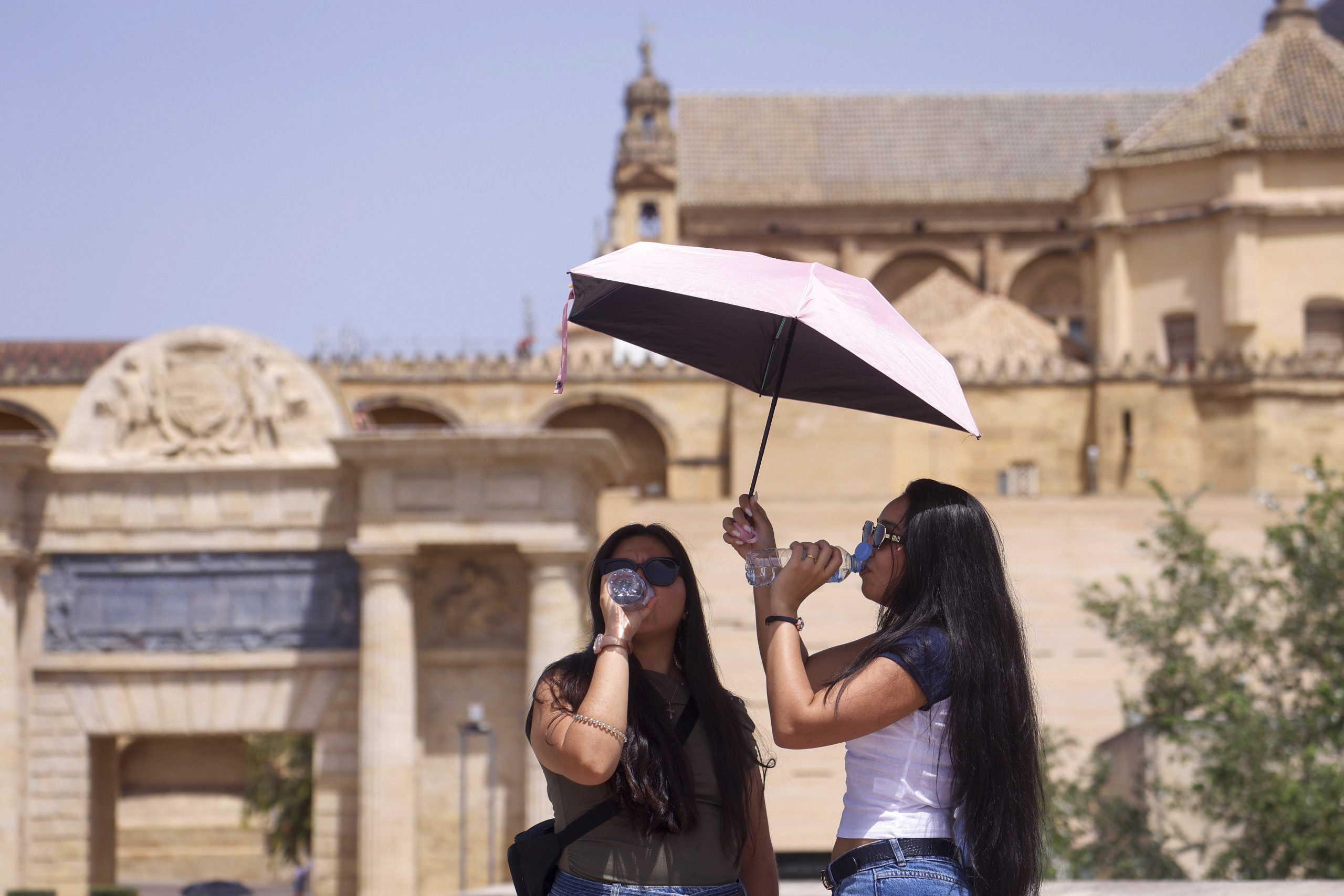 Una masa de aire africano llevará el termómetro hasta los 45 °C en zonas de España.