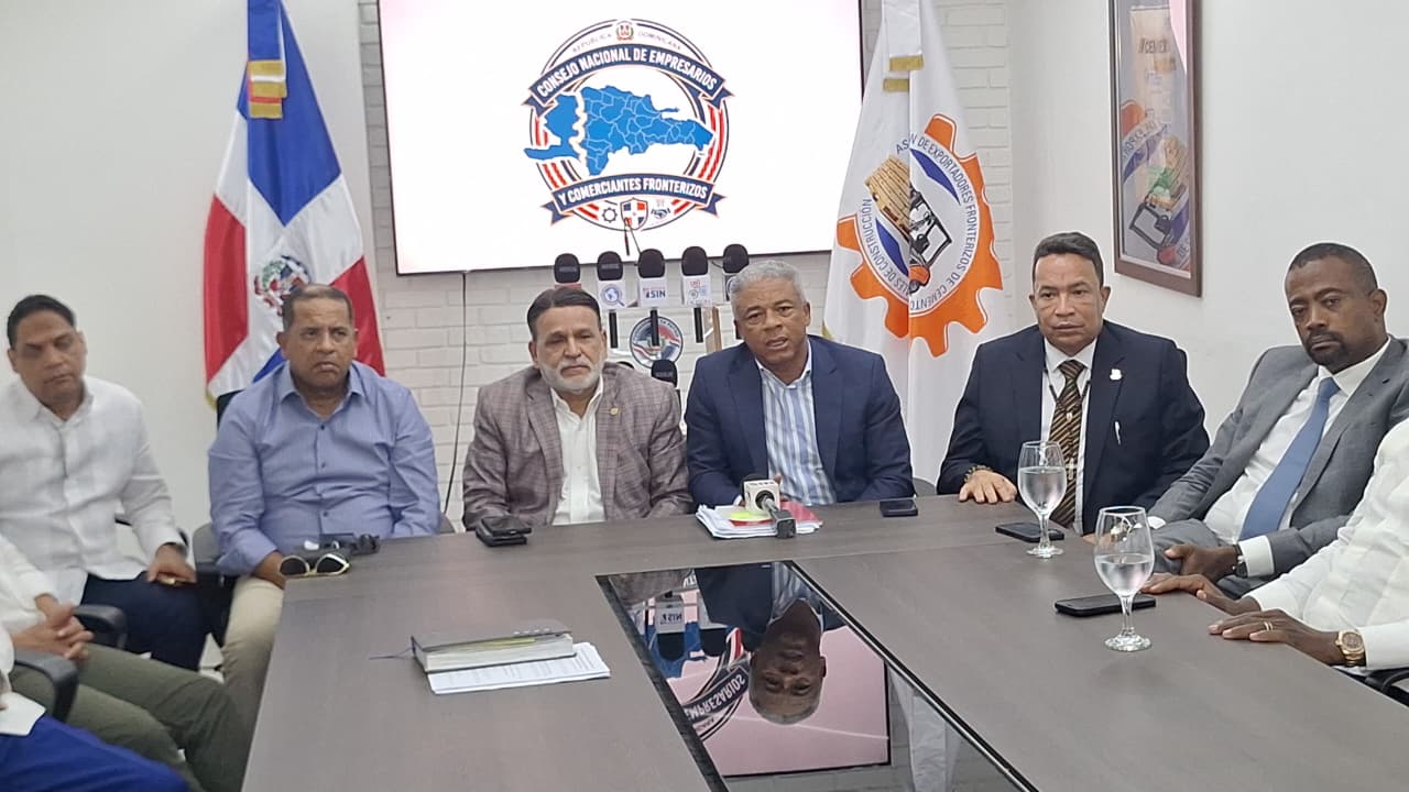 CONECOF defendió la labor de Aduanas y rechazó las denuncias sobre un supuesto contrabando masivo de mercancías en tránsito hacia Haití.